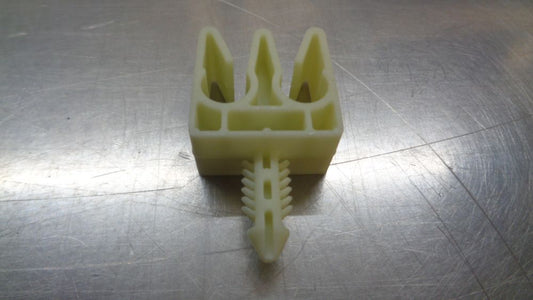 Holden Genuine Wire and Lead Holder Plug New Part