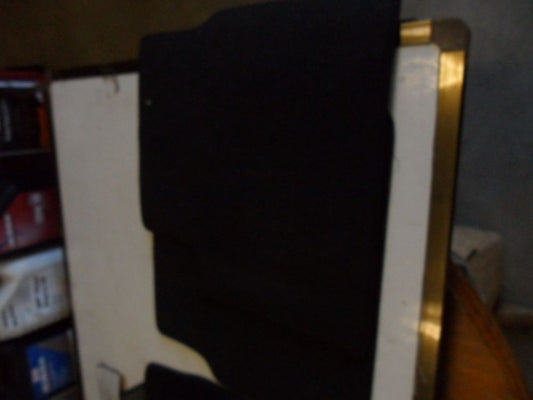 Nissan Tida C11 genuine carpet mat set front & rear new pa