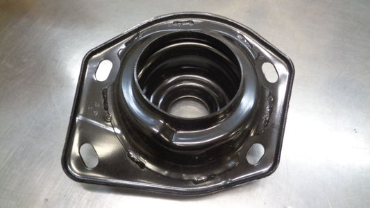 Holden VE Commodore Genuine Upper Rear Left Hand Shock Mounting Plate New Part