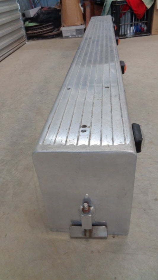 Alloy Truck utility Emergency lighting bar Used Part VGC