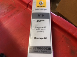 Renault Megane111 Genuine rear wiper blade New Part