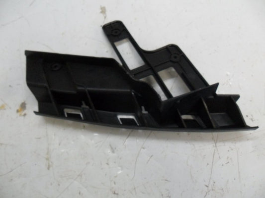 Holden Commodore VF SS Genuine Left Outer Bracket Bumper New Part