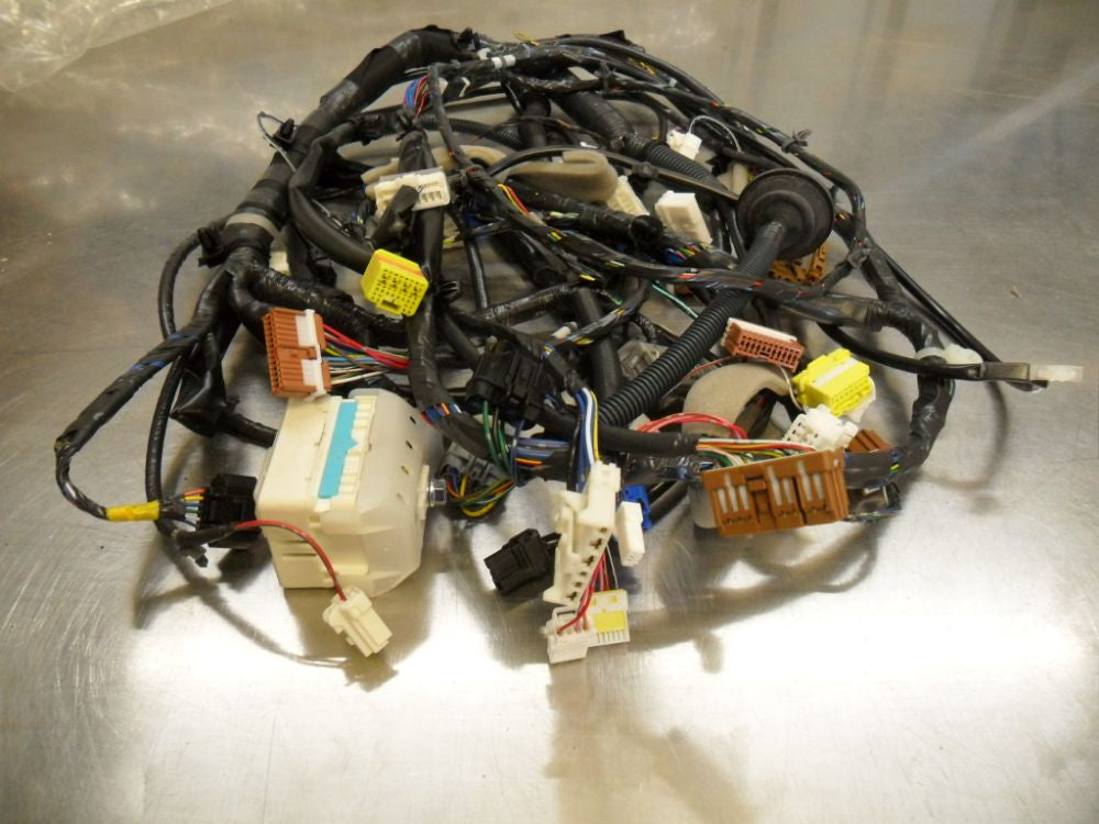 Nissan Patrol GU Genuine Main Cab Wiring Harness New Part