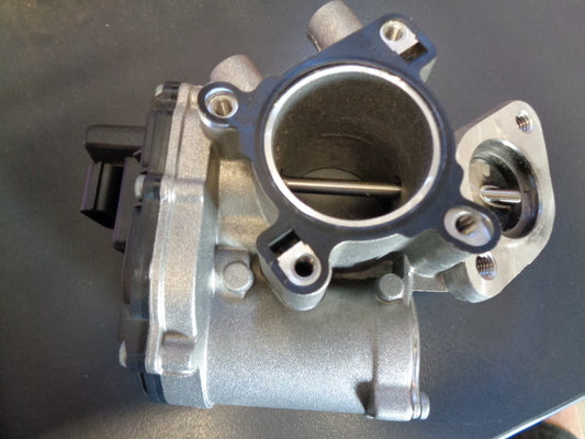 Nissan Qashqai J10 Genuine EGR Valve Assy New Part
