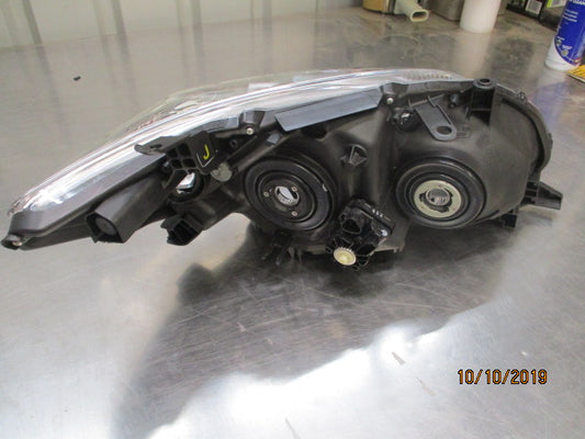 Toyota Corolla Sedan Genuine Left Hand Front Head Light New Part