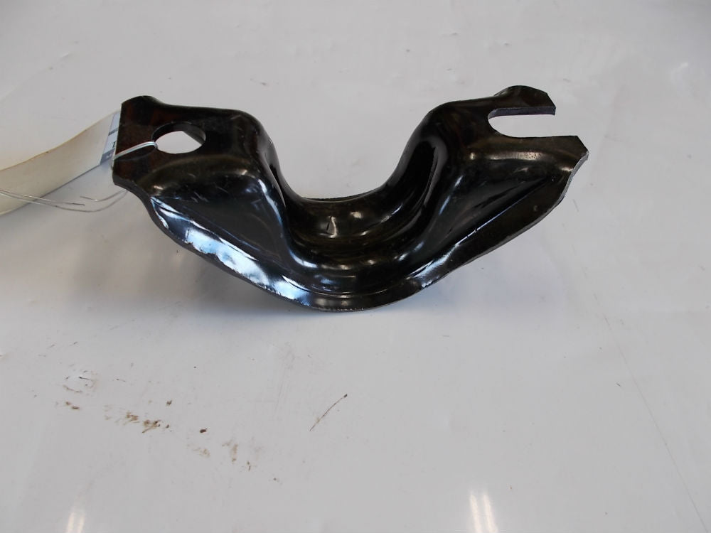 Nissan Pathfinder Front Sway Bar Bracket New Part