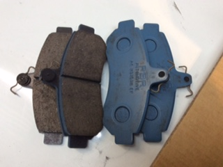 Mitsubishi Magna wagon genuine front disc brake pad set new part