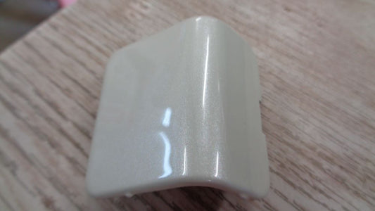 Nissan Xtrail Genuine right hand rear air spoiler cover cap new part