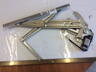 Great Wall X240 Genuine Right Hand Front Power Window Regulator New Part