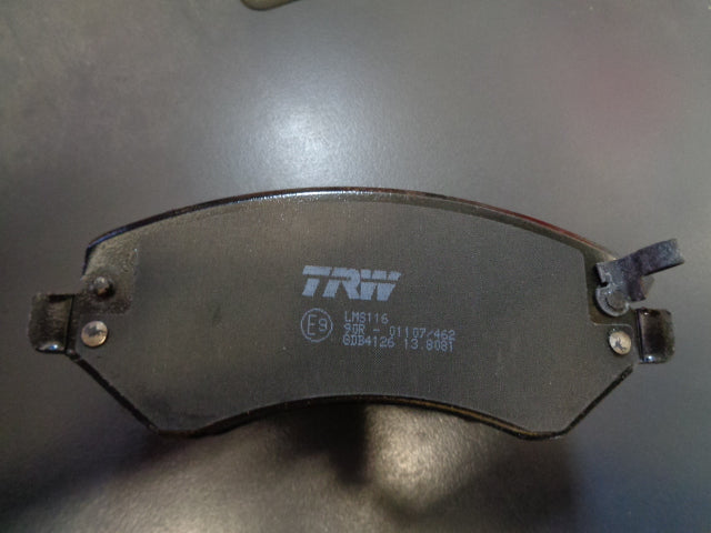 TRW Front Brake Pad Set Suits  Jeep Cherokee New Part
