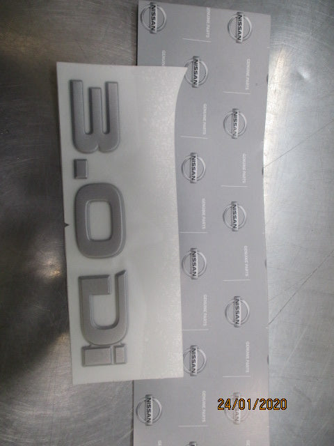 Nissan Patrol Gu Y61 Genuine Tail Gate 3.0 Di Emblem New Part