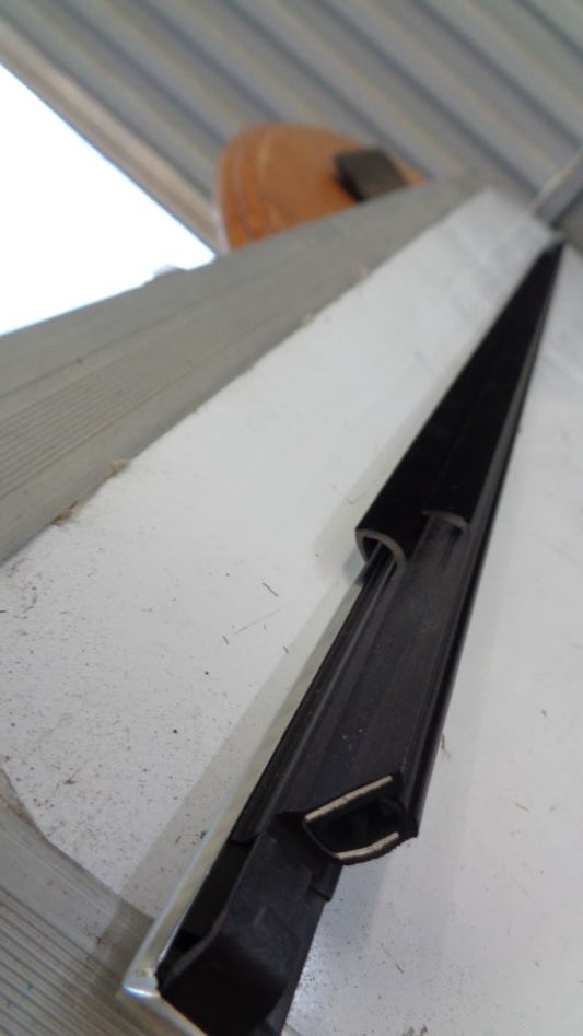 BMW Genuine Chrome front door exterier belt moulding new part