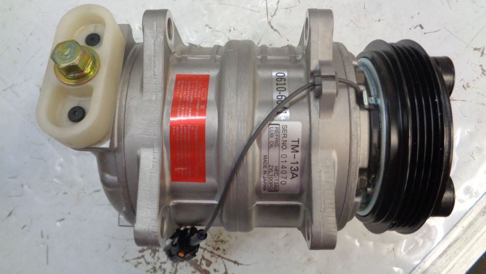 Tama Ear mounted A/C Compressor Suits Nissan Pulsar N15 New Part