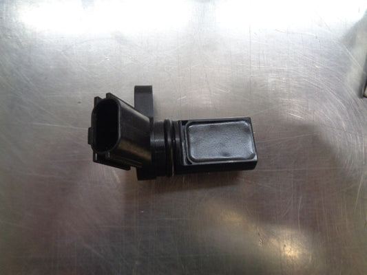 Nissan N16 Pulsar Genuine Crank Shaft Sensor New Part