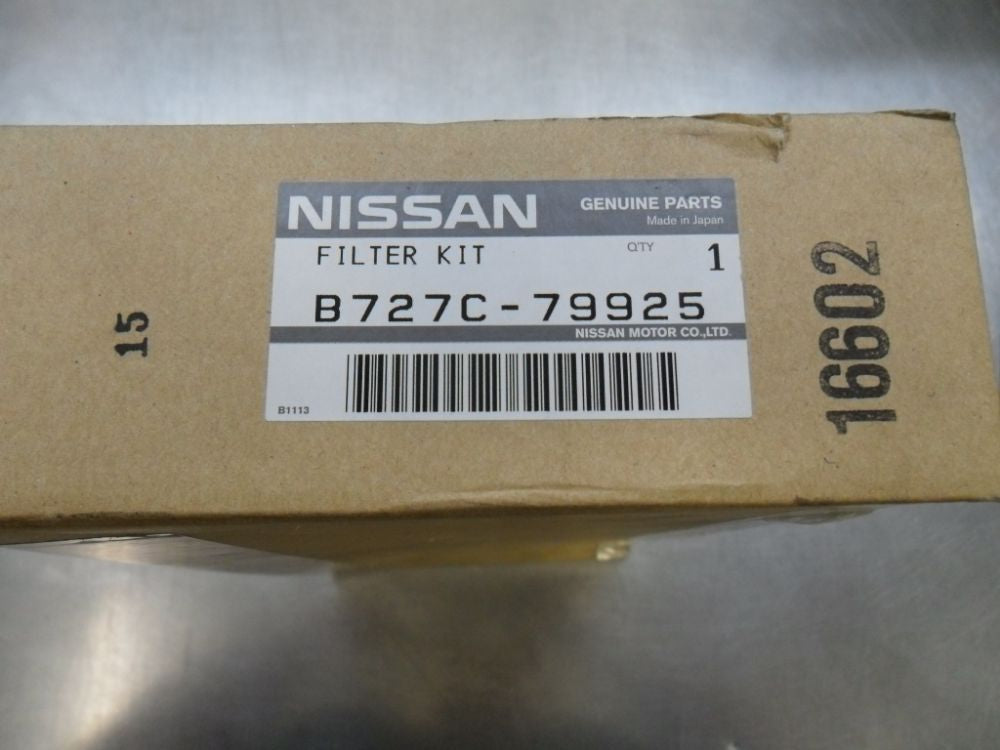 Nissan Patrol GU Genuine Air Filter Assy New Part
