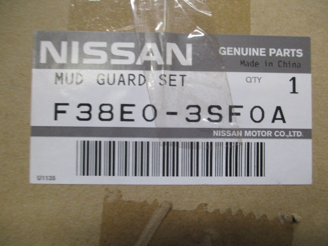 Nissan Pulsar B17 Sedan Genuine Front And Rear Mud Flap Set White New Part