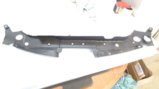 Nissan Tiida Genuine front top radiator shroud new part