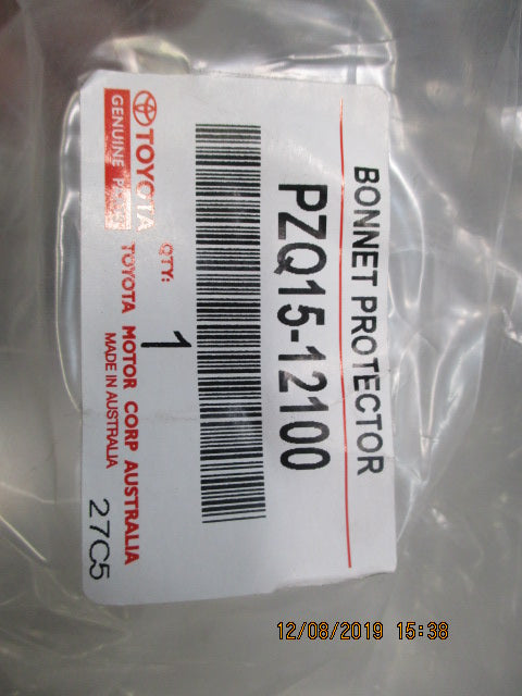 Toyota Corolla Hatch Genuine Bonnet Protector New Part