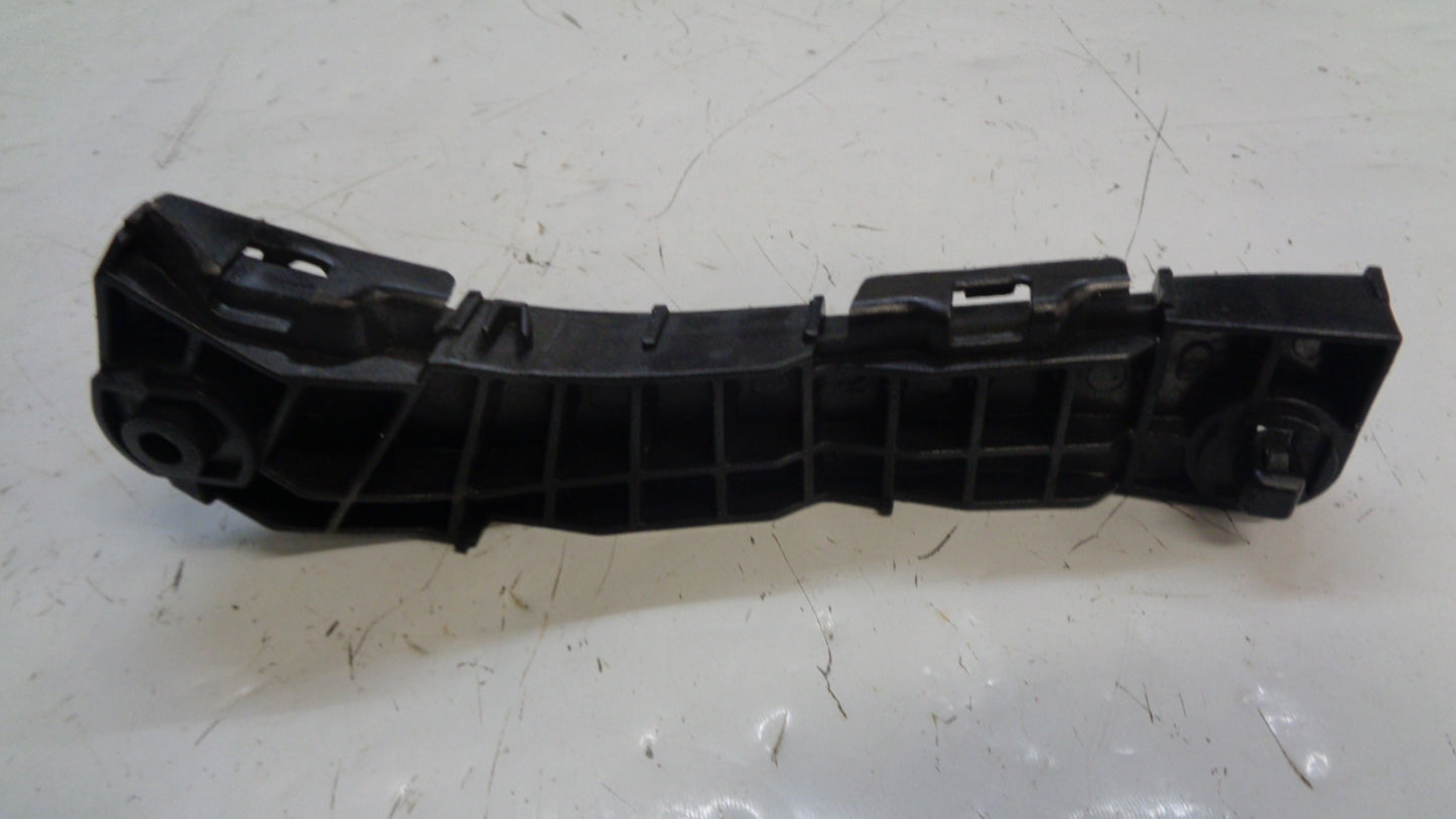 TOYOTA CAMRY GENUINE RIGHT (DRIVER) FRONT BUMPER BAR BRACKET NEW PART