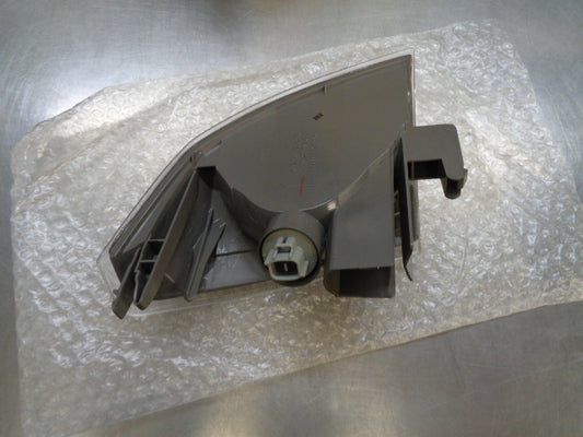 Nissan Xtrail T30 Genuine Right Hand Front Indicator Assy New Part