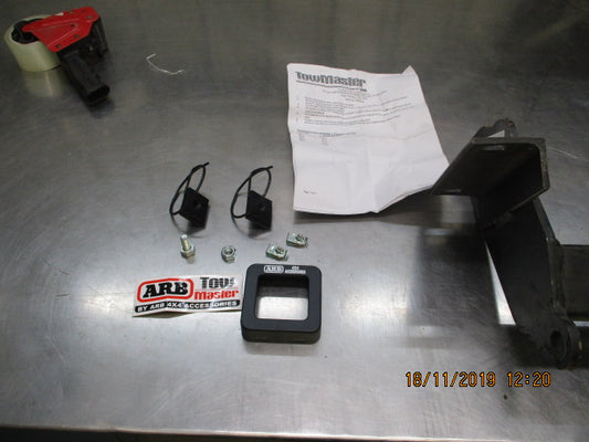 Towmaster Heavy Duty Class 4 Tow Bar Kit Suits Mitsubishi Pajero NM-NP New Part