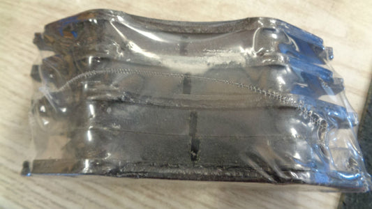 Holden Viva Sedan & wagon ACDelco front pad set new part