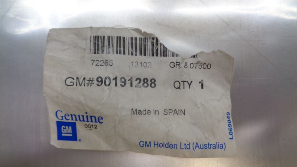 Holden Astra Genuine Bonnet Release Lever New Part