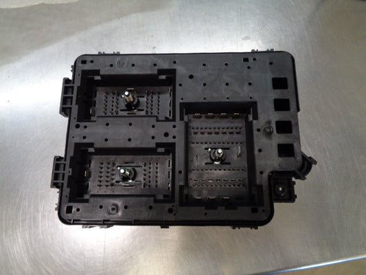 Holden Trail Blazer Genuine Fuse Panel Assy New Part