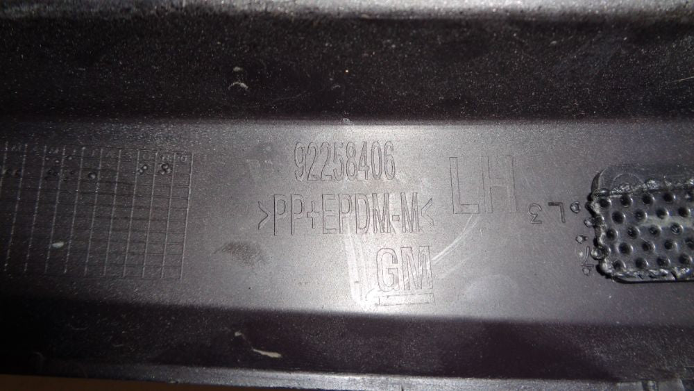 Holden VF Commodore Genuine Left Fog Light Bezel New Part