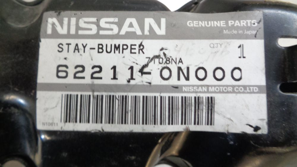 Nissan Pulsar Genuine Left Hand Front Bumper Stay New Part