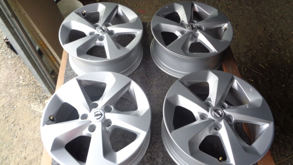 Nissan Qashqai J11 Series II Genuine Set of 4 Alloy Wheels 17x7J New Part