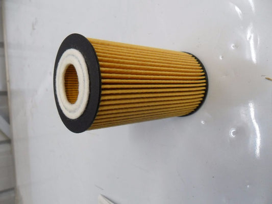 Cooper Oil filter To suit Mercedes Benz Sprinter, Vito and others New Part