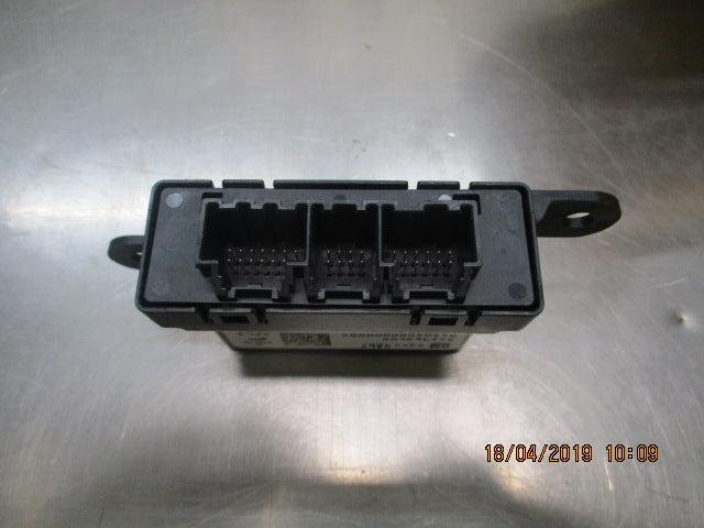 Holden VF SS Genuine Rear Park Assist Module New Part