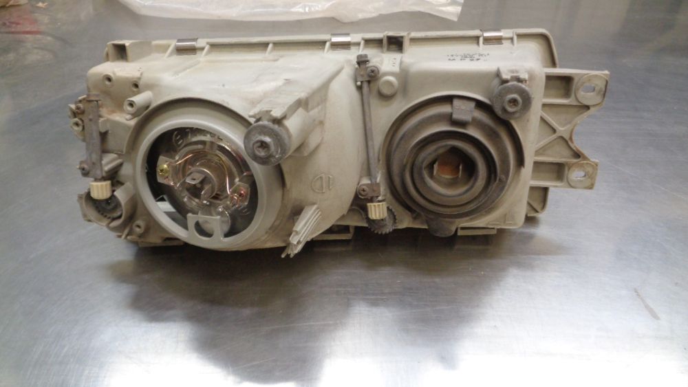 Mitsubishi Magna TR/TS Left Hand Front Headlight Reconditioned VGC Used Part