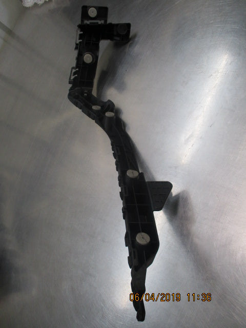 Holden Cruse Wagon Genuine Right Hand Rear Bumper Bracket New Part.