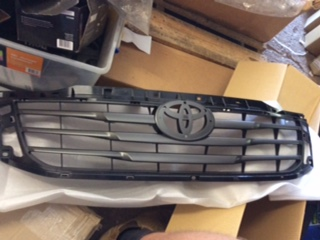 Toyota Hilux Genuine Grille Replacement New Part