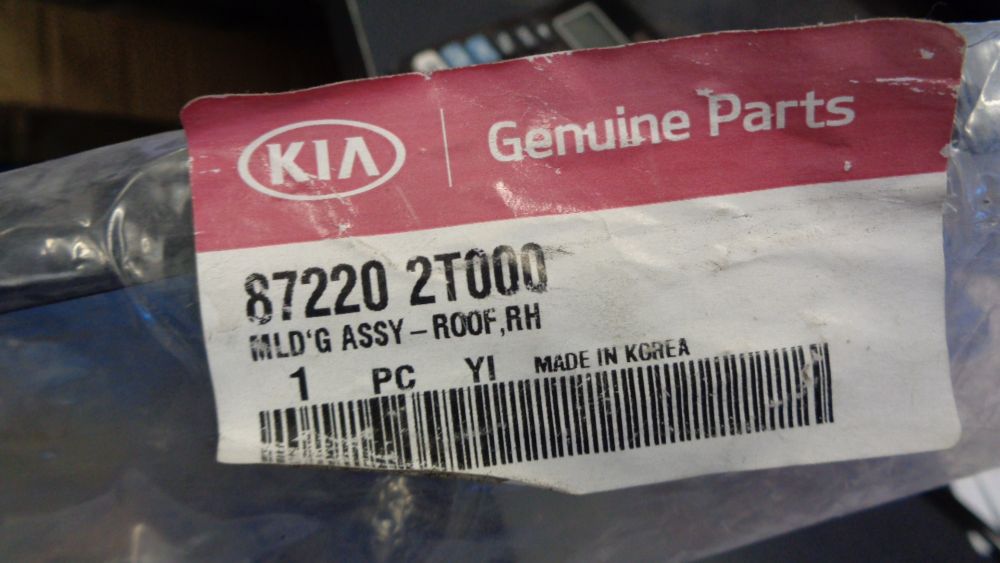 KIA OPTIMA Genuine Right Hand Roof Mold New Part