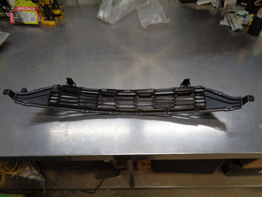 Holden Cruze Genuine Lower Front Grille Insert New Part