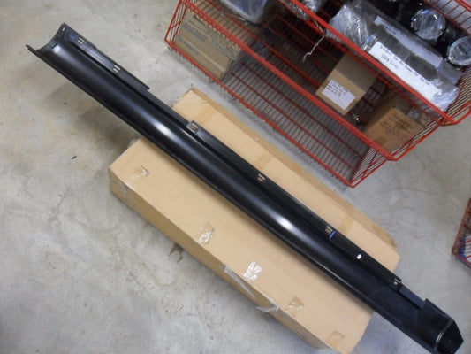 Holden VY-VZ-SV8 Commodore Genuine Right Hand Sill Skirt Unpainted New Part