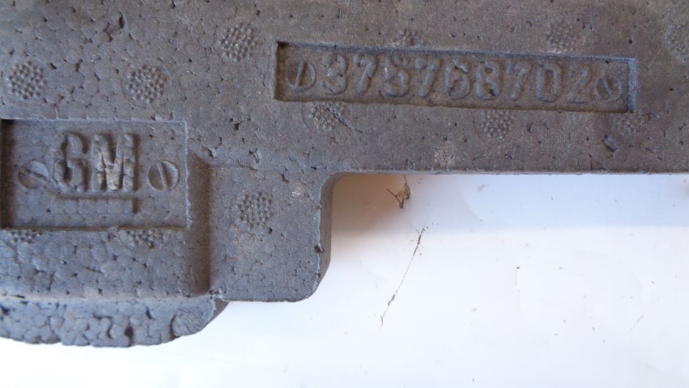 Holden Astra Genuine right hand rear absorber used VGC