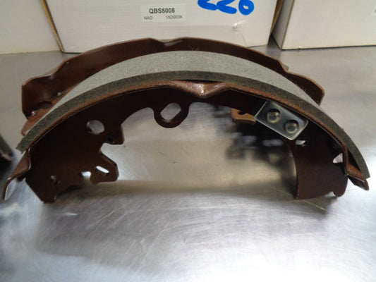 QFM Specialty Compounds Brake Shoes Suits Toyota Hilux New Part