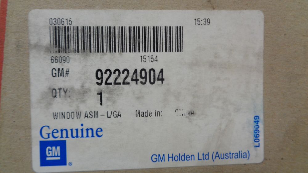Holden Commodore VE Genuine Lift Gate Window New Part