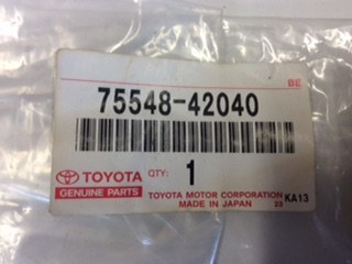 Toyota Rav4 Genuine reveal molding fastener new part