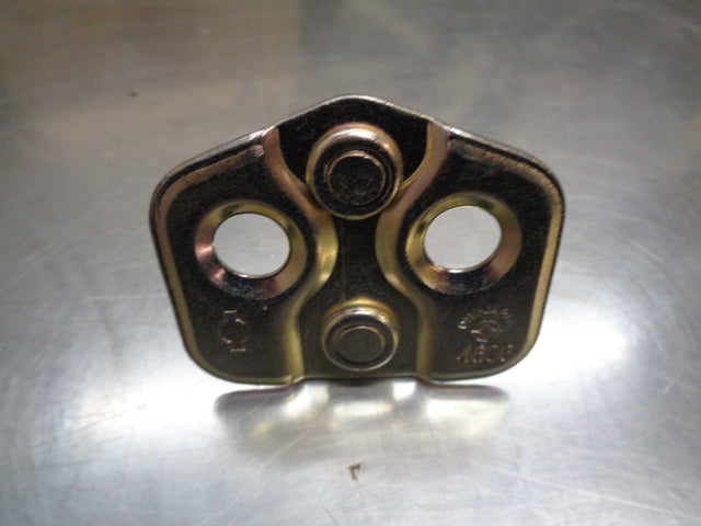 Nissan D22 Navara Genuine Door Striker New Part