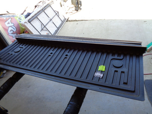 Nissan Navara Tailgate Liner