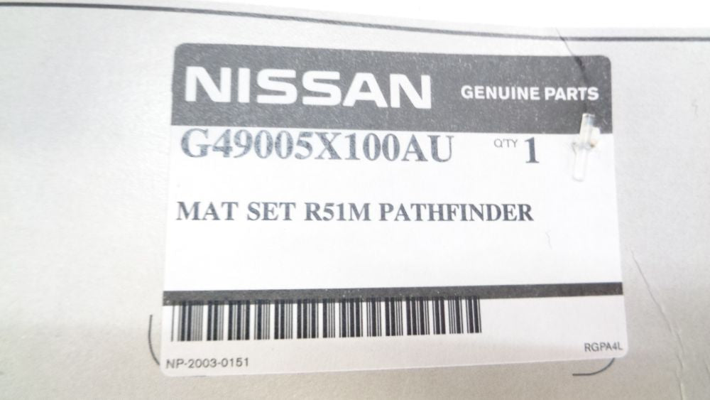 Nissan R51 Pathfinder Carpet mat set 2010-2013 New Part