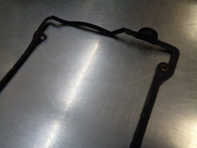 VW Passat Beetle Jetta Golf Rocker Cover Gasket New Part