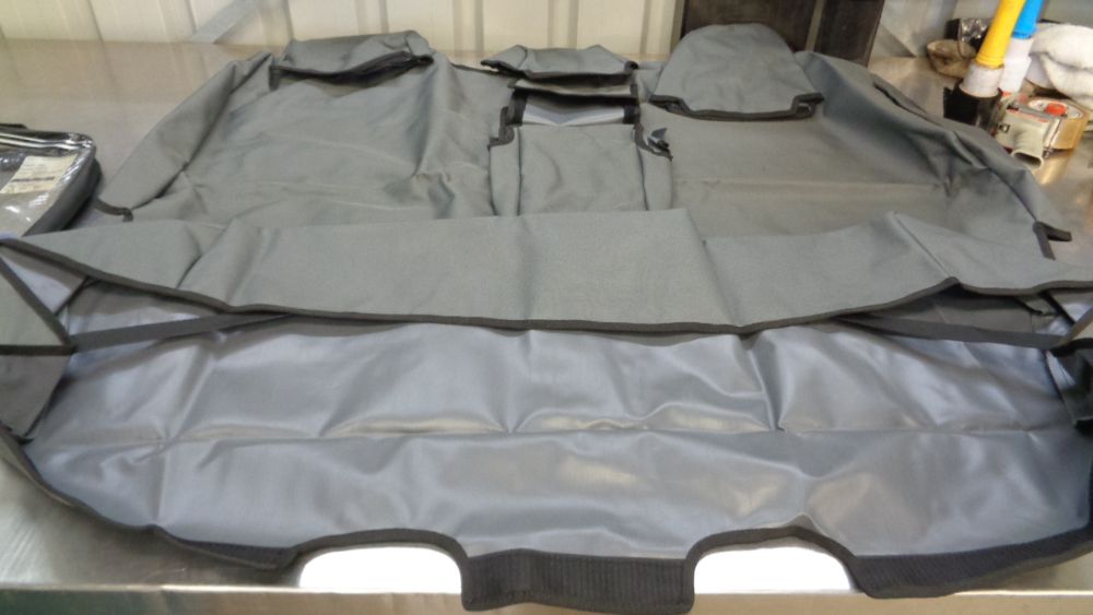 Swagman Canvas Rear Seat Cover Suits Mitsubishi Triton MN GLX-R Dual Cab New Part