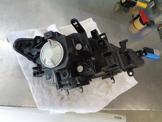 Nissan Murano Genuine Left Hand Headlight New Part