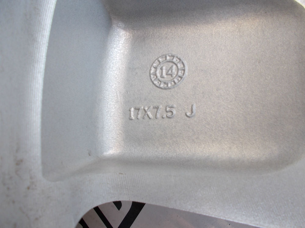Jeep Wrangler Genuine Set of 5 Alloy Wheels 17" Used Part VGC